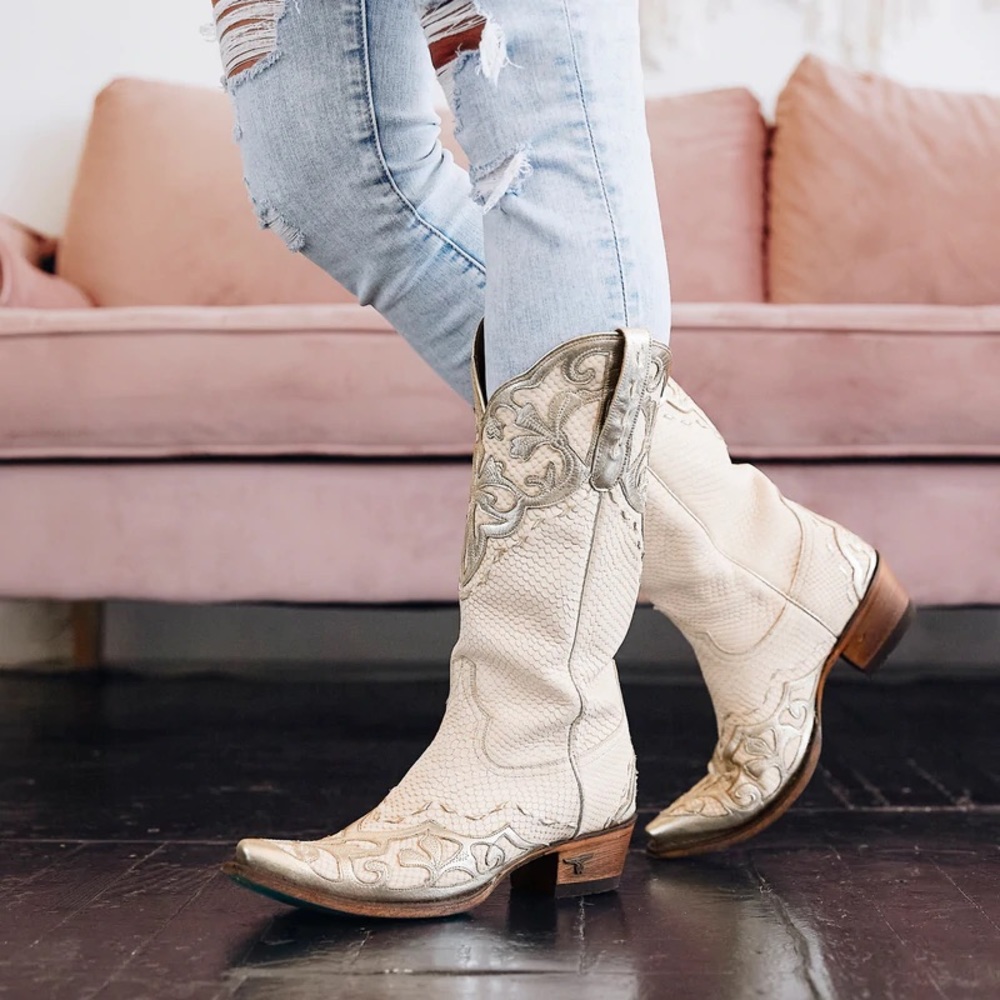 Lane boots